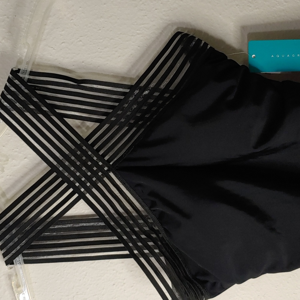Aqua Green Swimwear Women's Size Small One Piece New - Picture 2 of 9